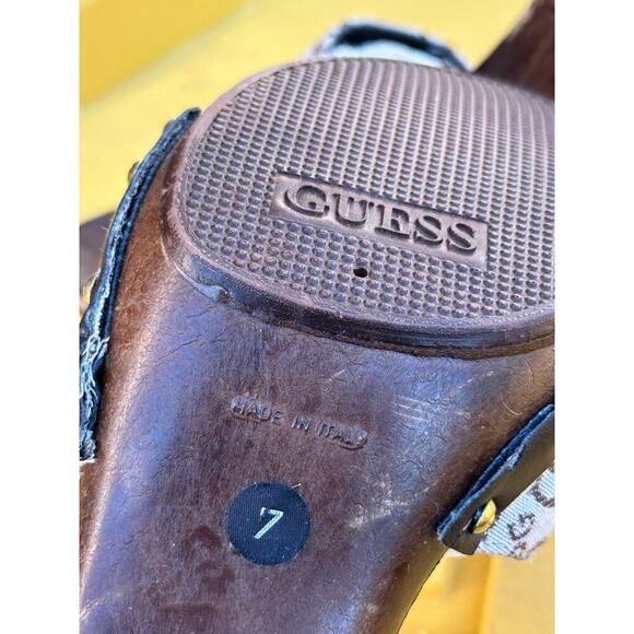 Guess Women's Tan Brown Logo Printed Platforms High Heels Size 7 Y2K 2000s - Picture 7 of 8